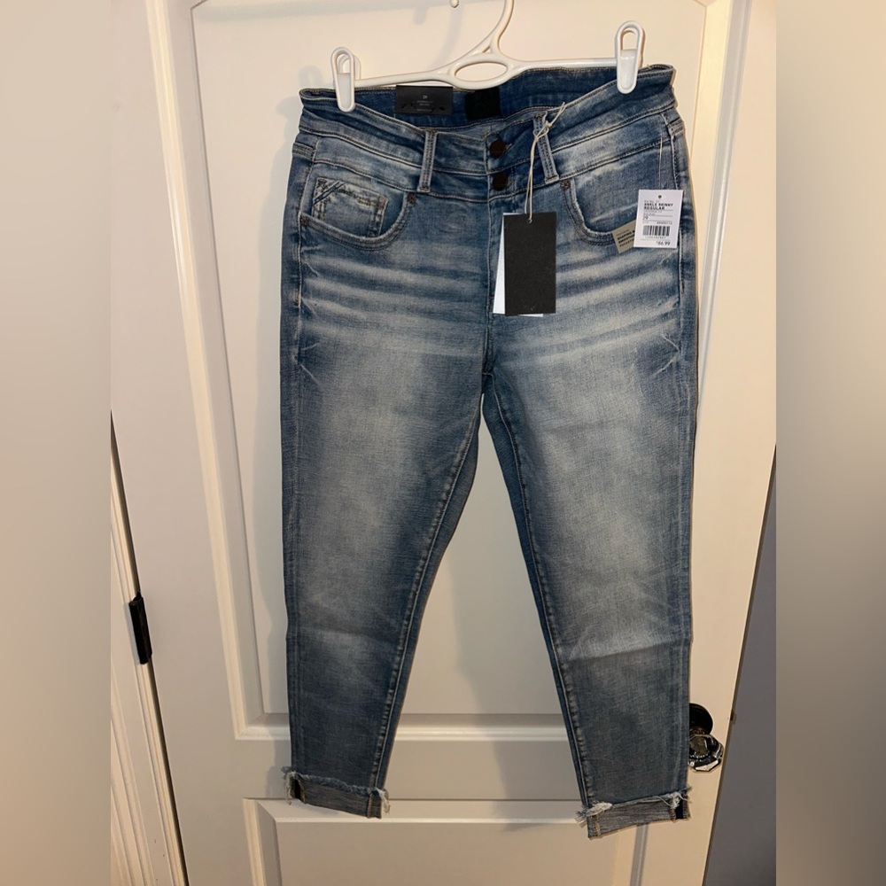 NWT Buckle Black, Ankle Skinny, Light Wash Jeans, Size 29